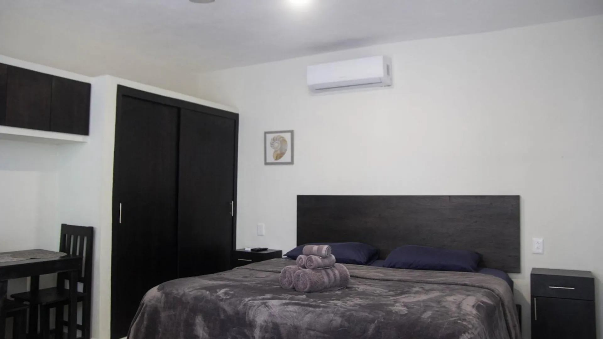شقة فندقية الشقق الفندقية بلايا ديل كارمنفي  Casa Creunza De Mar